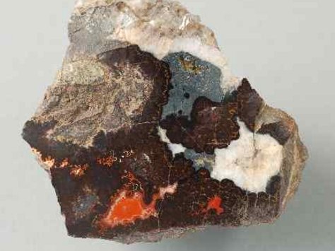 Hämatit mit Qurzvarietät (Schaumbergregion)